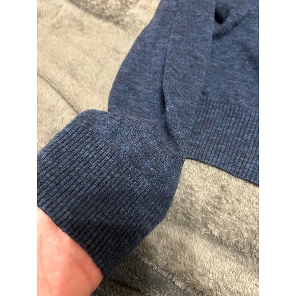 American Eagle navy crew neck cotton sweater athletic fit, size L - Picture 6 of 7